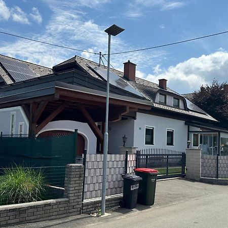 Villa Racing - Privatzimmer In Spielberg Spielberg Bei Knittelfeld Dış mekan fotoğraf