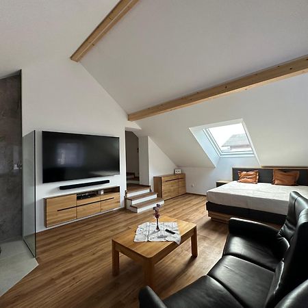 Villa Racing - Privatzimmer In Spielberg Spielberg Bei Knittelfeld Dış mekan fotoğraf